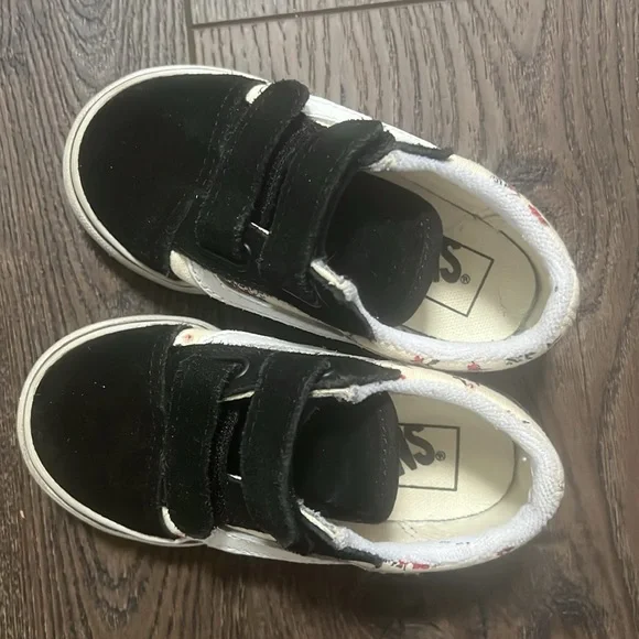 Toddler Girl Vans (Size 7.5) - Picture 3 of 4